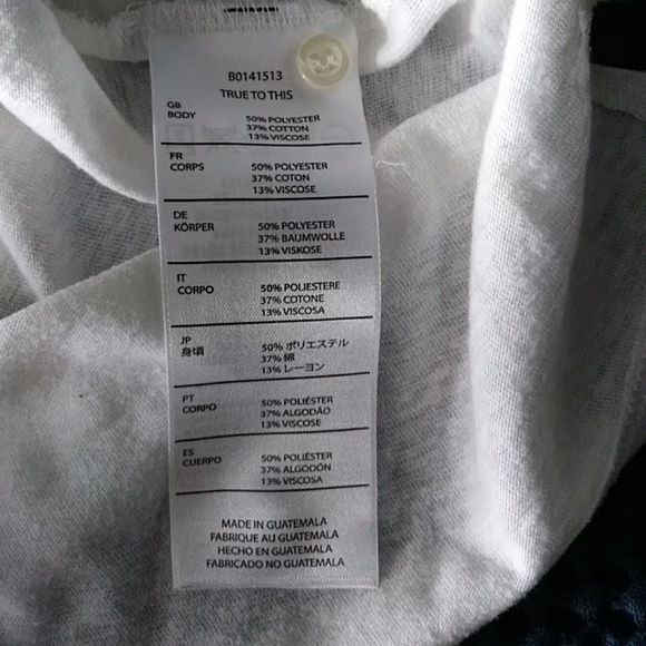 Volcom t-shirt 3/4 sleeves small - Picture 6 of 6